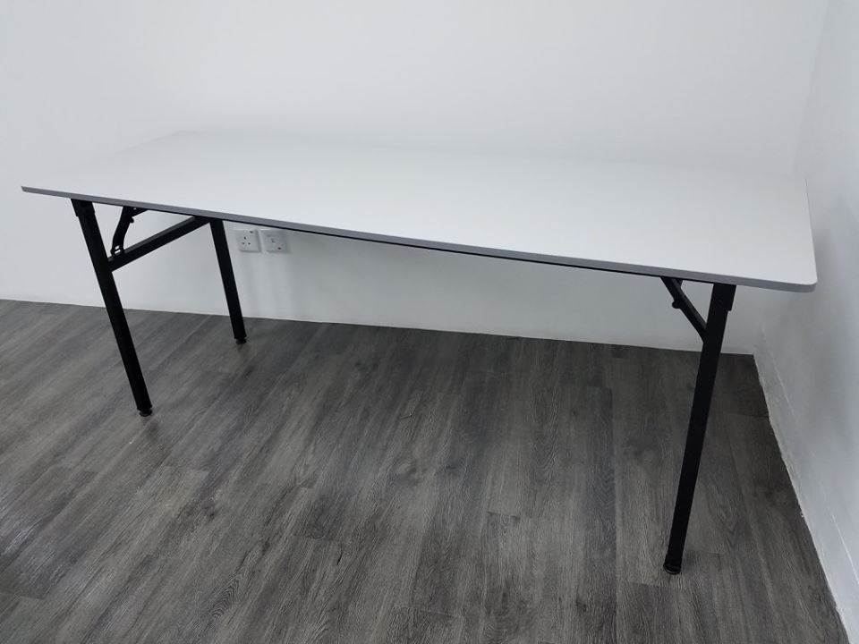 (1800mm)全新灰色摺檯64954