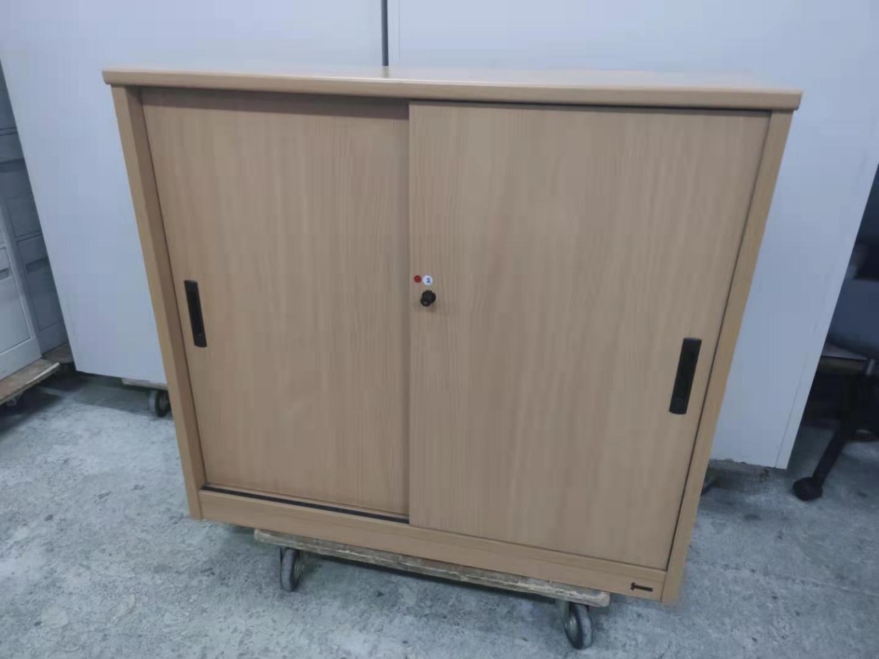 (1000mm)櫸木色趟門半腰櫃66669