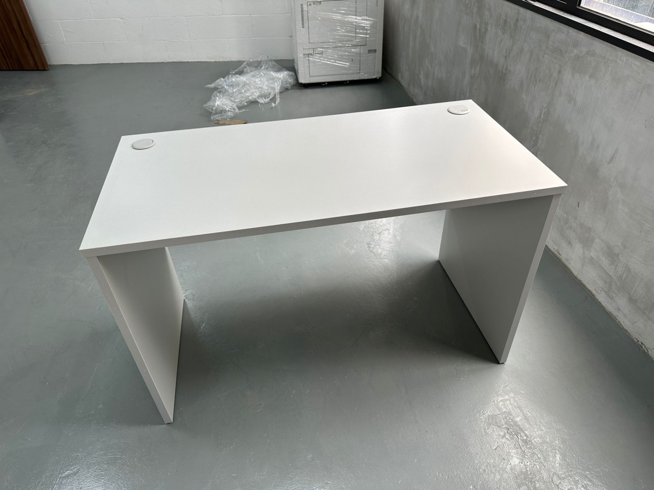 全新灰色平邊直枱(W1200) #62463